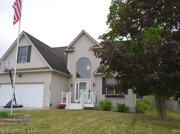 7690 Butler Ct, Onsted, MI 49265