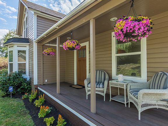 The perfect front porch