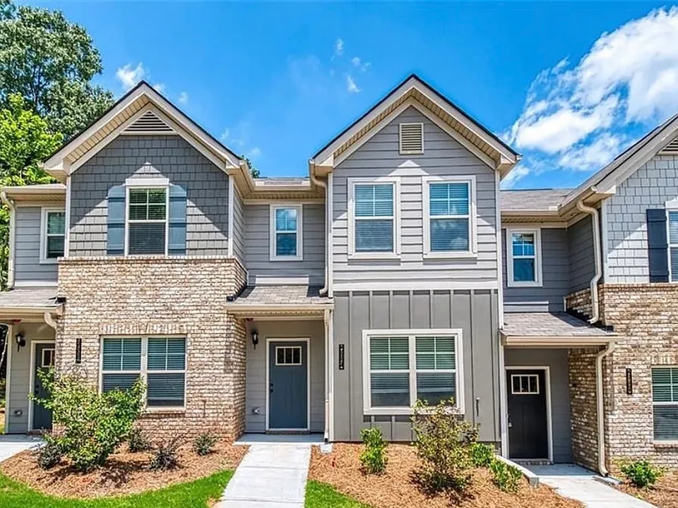 Bayrose Cir