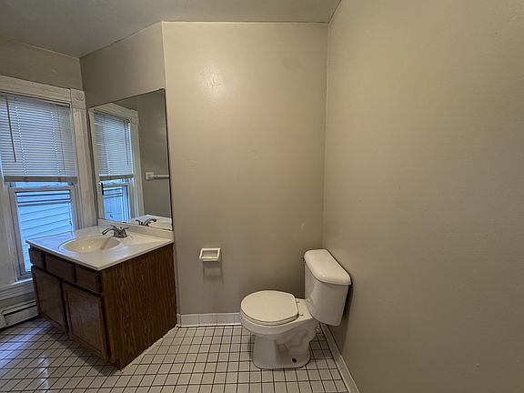 5th image of 718 S 10th St #18142917