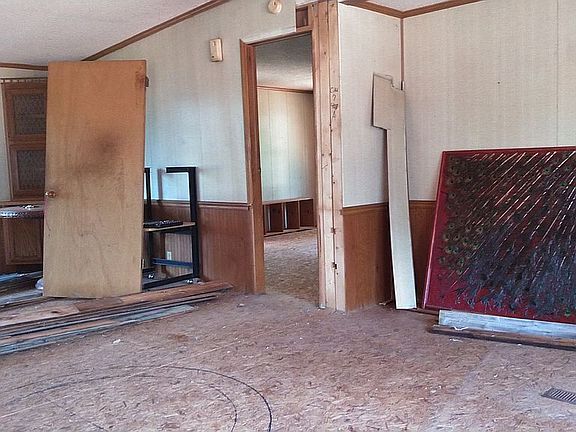 5th image of 570 Lusk Rd