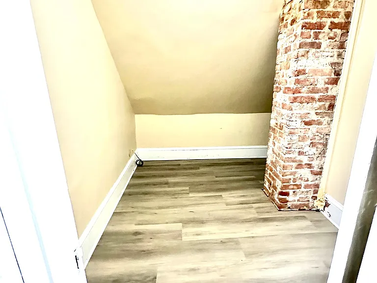 27-29 South St — Photo 5