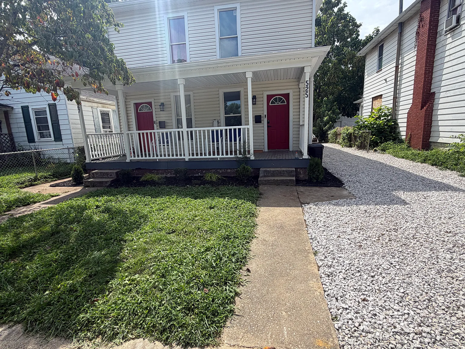 525 Baltimore St — Photo 2