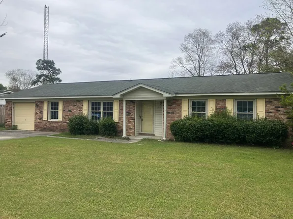 104 General Dennis Dr, Summerville, SC 29486
