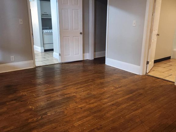 4th image of 73 S Main St