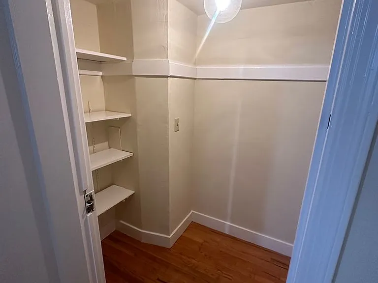 2146 Van Ness Ave #28R — Photo 14