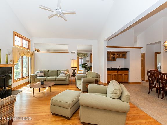 4th image of 5 Shadow Creek Cir