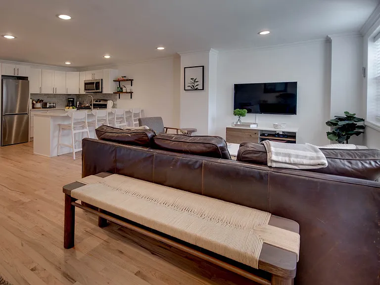 291 Pacific St #2 — Photo 10