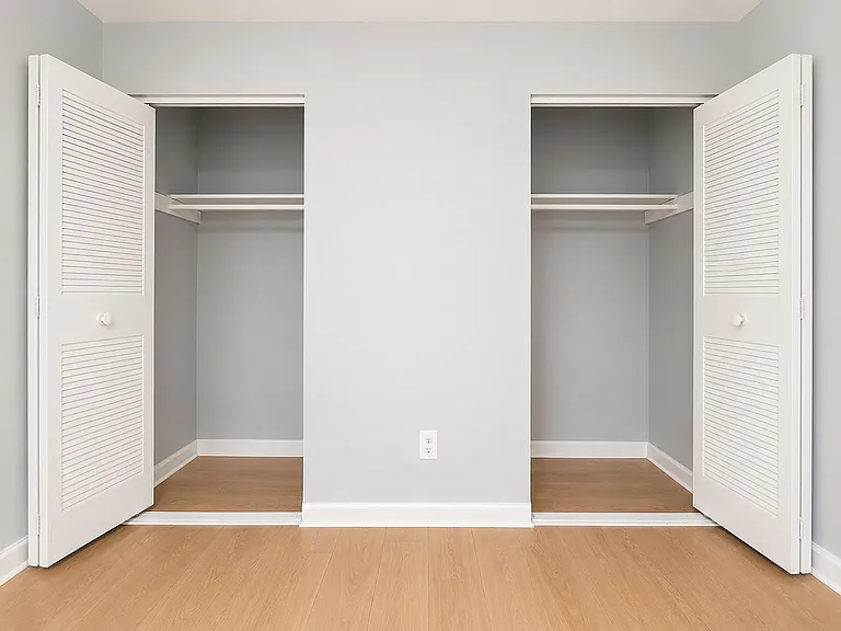 412 Fairfax Dr #6 — Photo 5