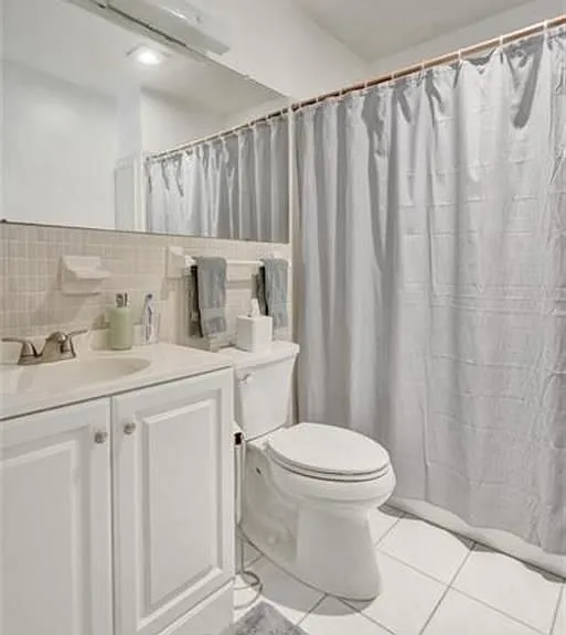 6750 NE 21st Rd #123 — Photo 13