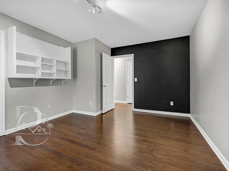 328 Northwood St — Photo 20