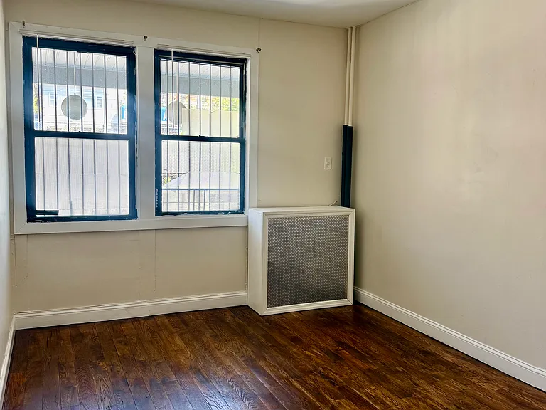 4461 Park Ave #A — Photo 11