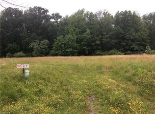 1 Lindbergh Blvd, Olmsted Falls, OH 44138