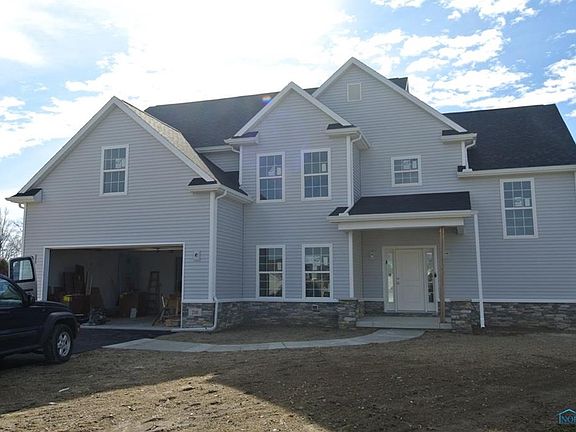 2nd image of 210 Drakefield Ct