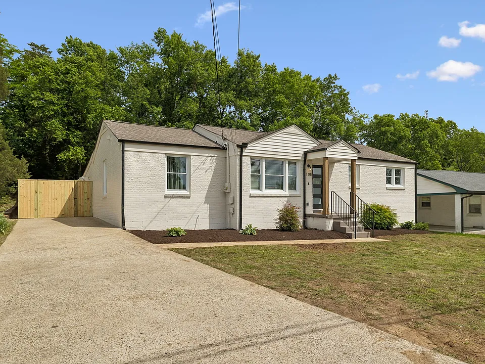 108 Dabney Dr