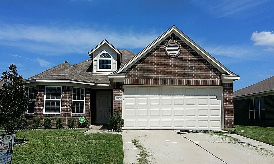 1st image of 19506 S Oblong Cir