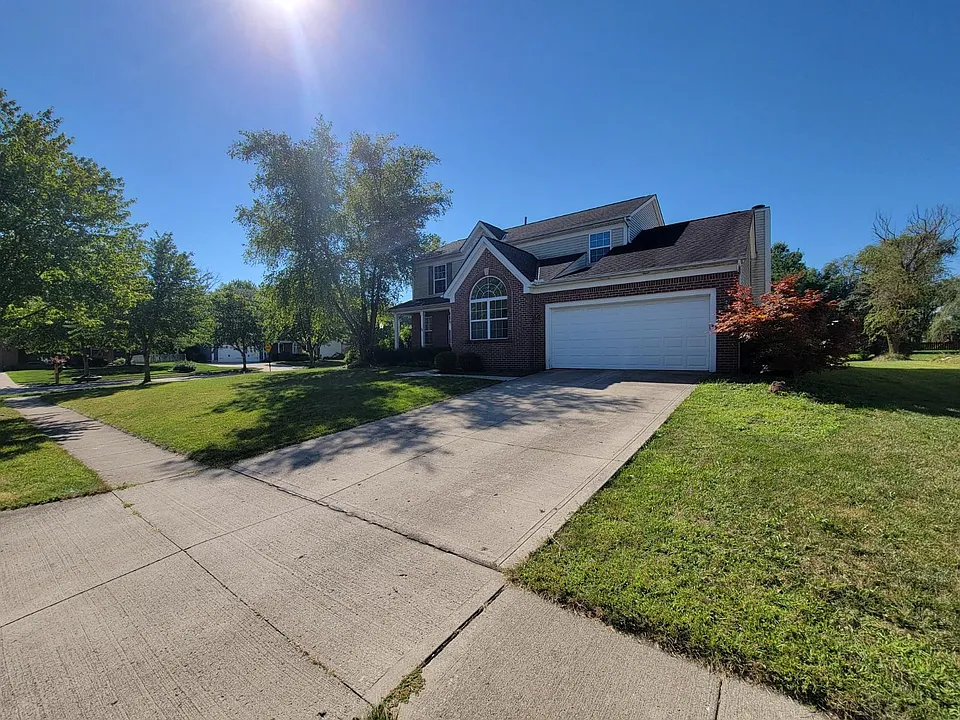 253 Dewfall Dr