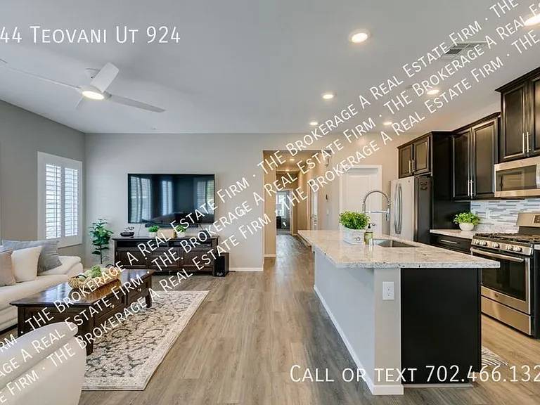 544 Teovani St #924 — Photo 13