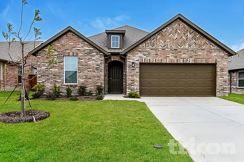 8205 Howell Oak Dr Photo 1