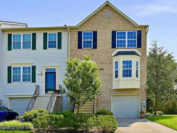 11941 Hunters Run Dr, Cockeysville, MD 21030