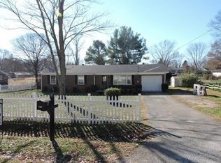 180 Oakley St, Hillsboro, TN 37342