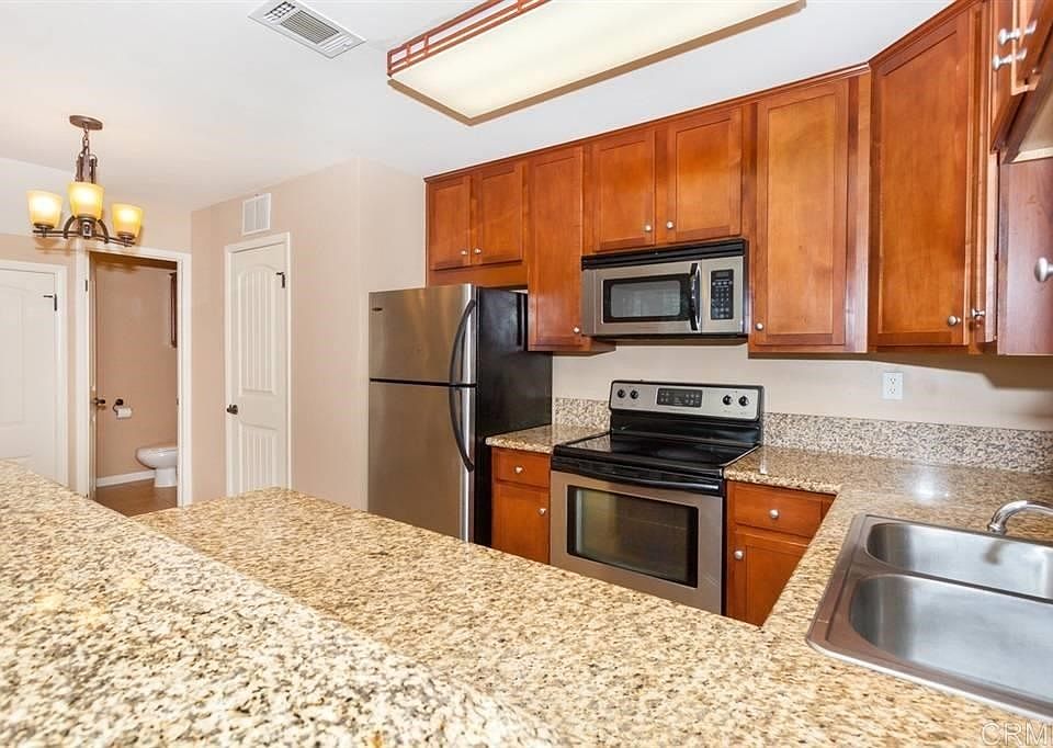 1st image of 201 Westlake Dr Unit 6