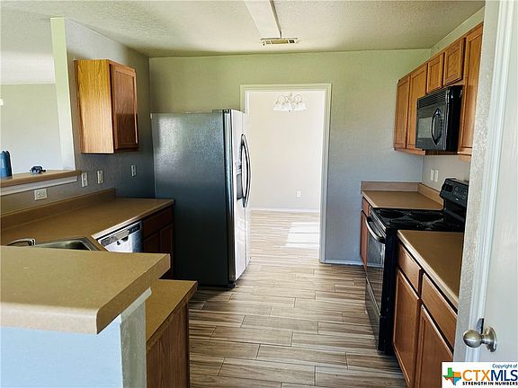 5th image of 5403 Bridle Dr