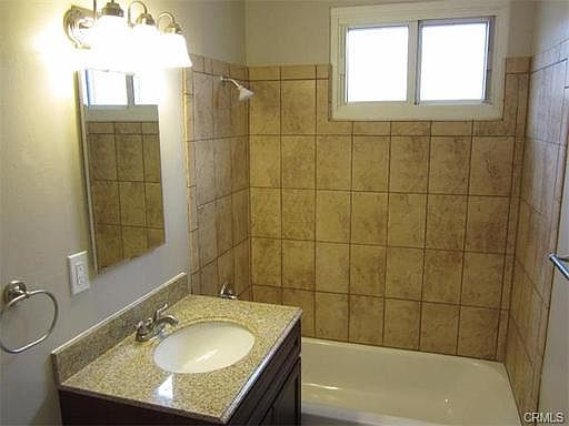 5th image of 3711 W 105th St