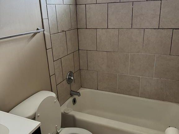 5th image of 1303 Dryden Ave