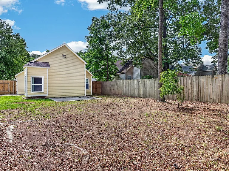 123 Basswood Ct — Photo 19