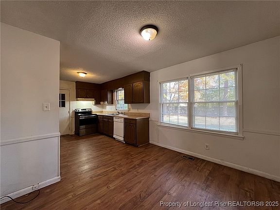 3rd image of 236 Ramona Dr