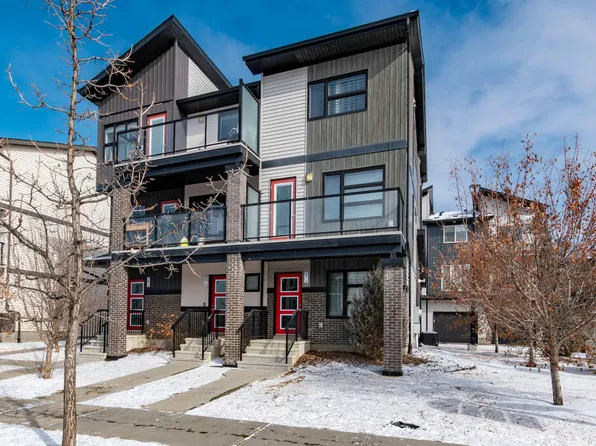 1203 163rd St SW #6, Edmonton, AB T6W 3X1