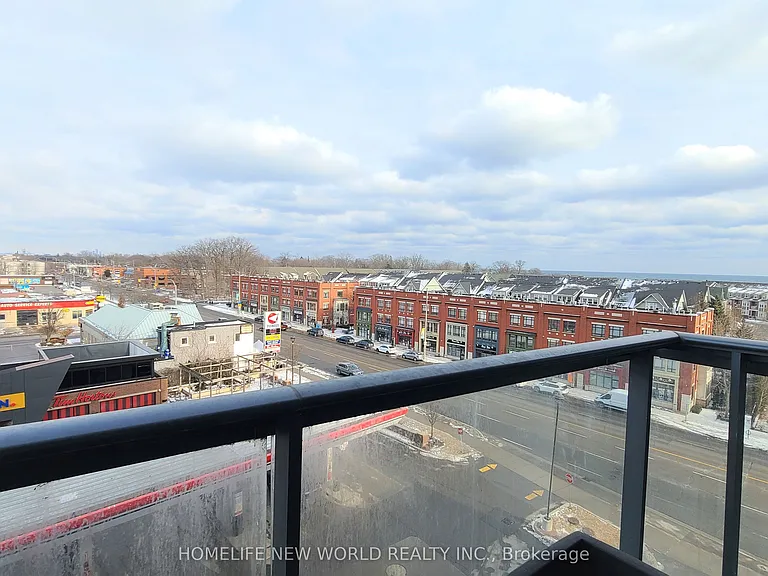 1 Hurontario St #505 — Photo 11
