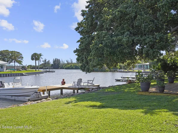 514 Cocoa Isles Blvd, Cocoa Beach, FL 32931