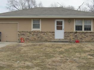 408 Main St, Linwood, KS 66052