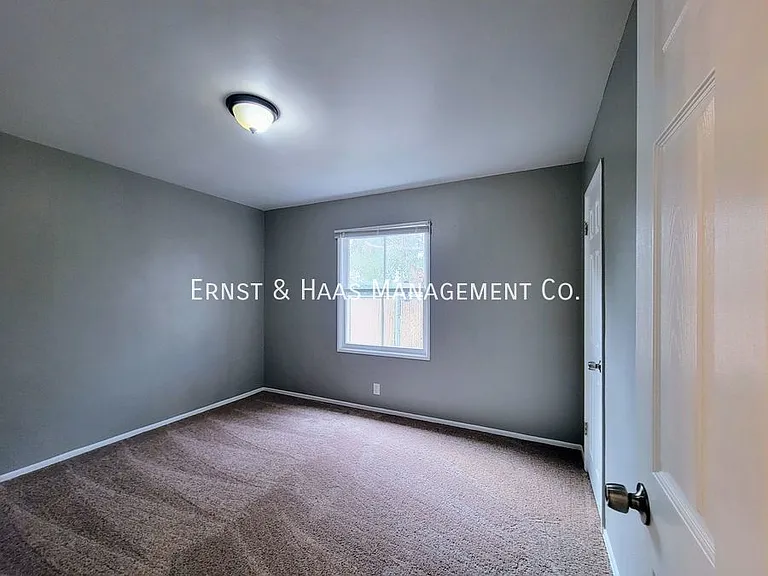 13414 Lynne Dr — Photo 11