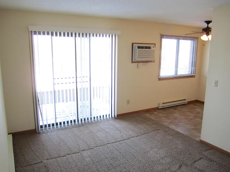 1151 Prairie Pkwy #9 — Photo 5