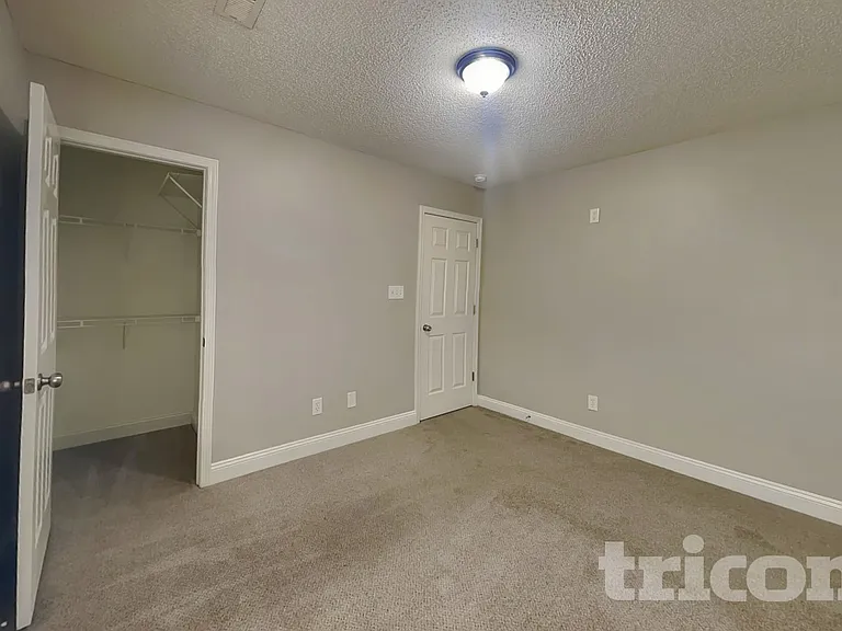 13706 Traherne Ct — Photo 12