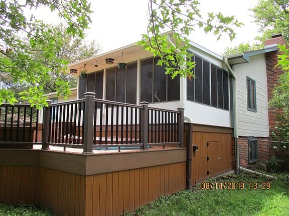 5th image of 618 Logan St