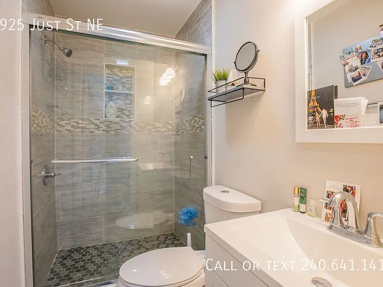 4925 Just St NE — Photo 21
