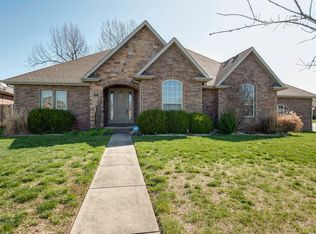 4880 S Franwood Pl, Springfield, MO 65810