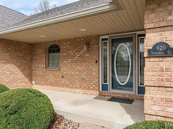 4th image of 620 Springhill Ct