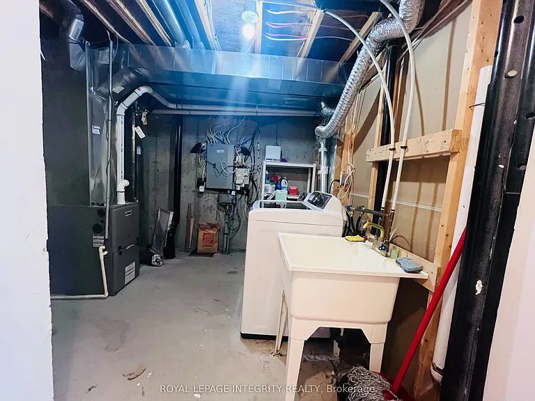 29 Chesapeake Cres — Photo 15