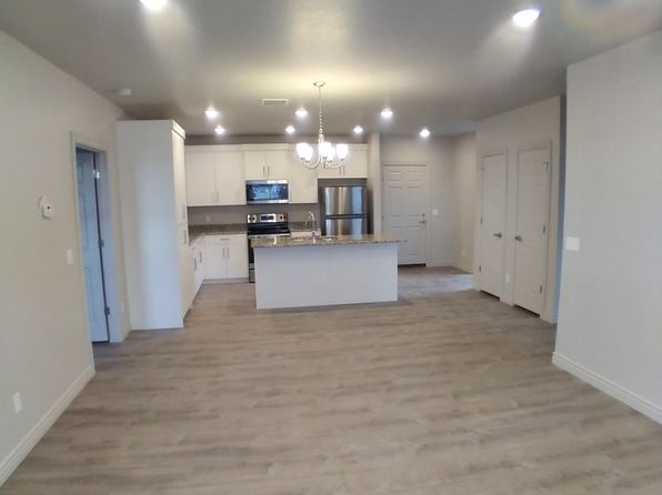 171 E 800 S #204