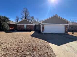 1330 Saint Mathews Dr, Oklahoma City, OK 73110