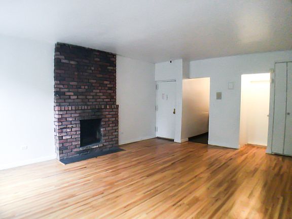 3rd image of 151 W 87th St APT 4D