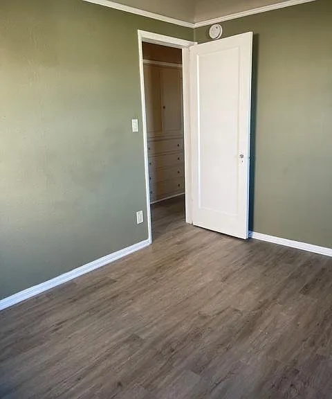 9200 S Hobart Blvd — Photo 15