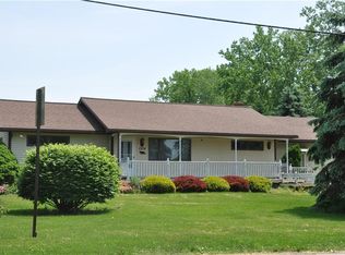 1274 Hammond Rd, Palmyra, NY 14522