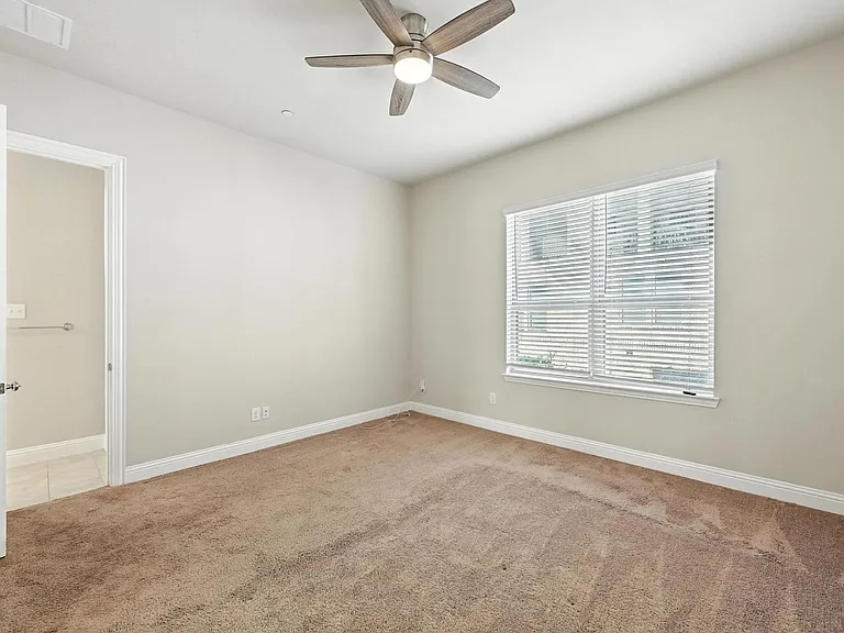 4243 Wetstone Ln — Photo 9