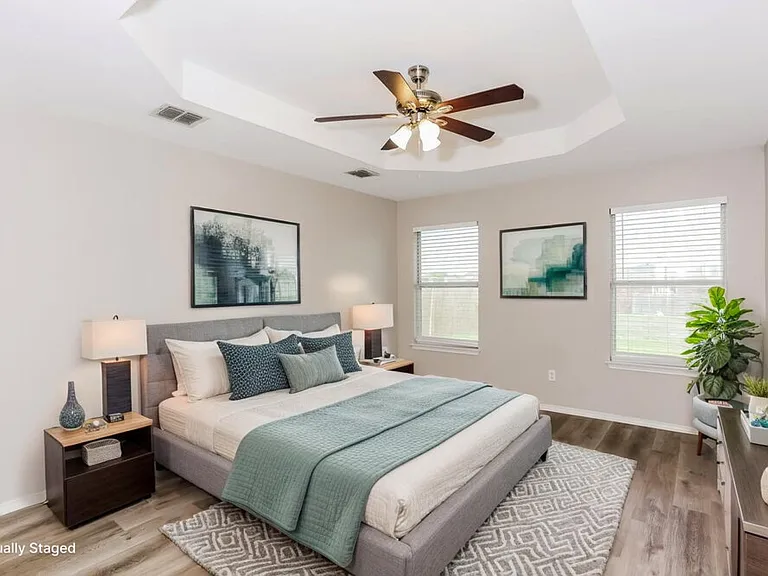 950 Silver Streak Dr — Photo 11